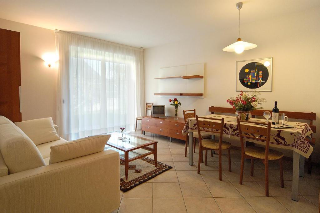 Hotel Karinhall Тренто Экстерьер фото