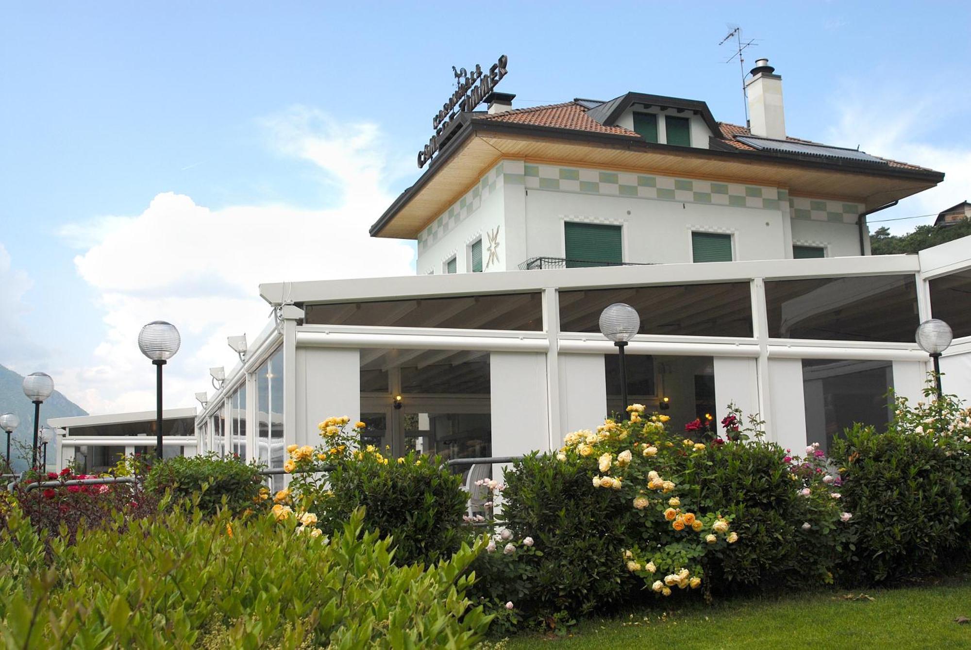 Hotel Karinhall Тренто Экстерьер фото